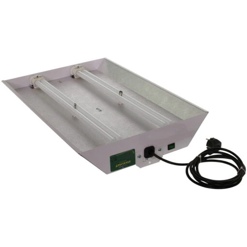 PrimaKlima Kit Illuminazione Per Talee Starlight 2x55W Osram Crescita 6500K 4 PrimaKlima Kit Illuminazione Per Talee Starlight 2x55W Osram Crescita 6500K -Negozio online Forniture Da Giardino Italia stecklings armatur 2 x 55w wuchs