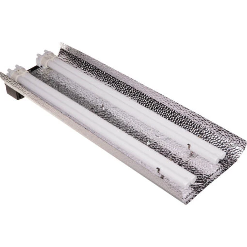 Kit Illuminazione Per Talee Osram 2x55W Crescita 6500K 3 Kit Illuminazione Per Talee Osram 2x55W Crescita 6500K -Negozio online Forniture Da Giardino Italia stecklingsarmatur 2 x 55w philips 6500k wachstum